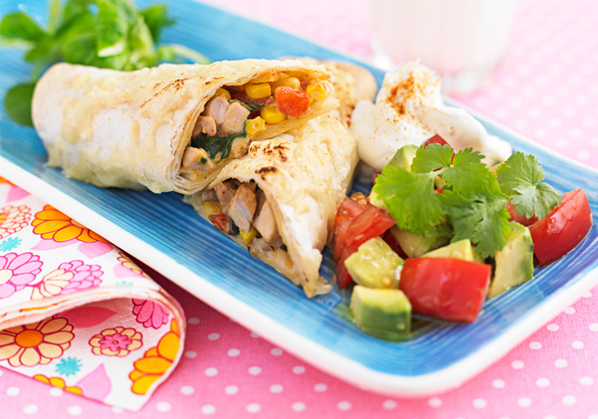 Fajitas med kyckling och mangodressing Recept Arla