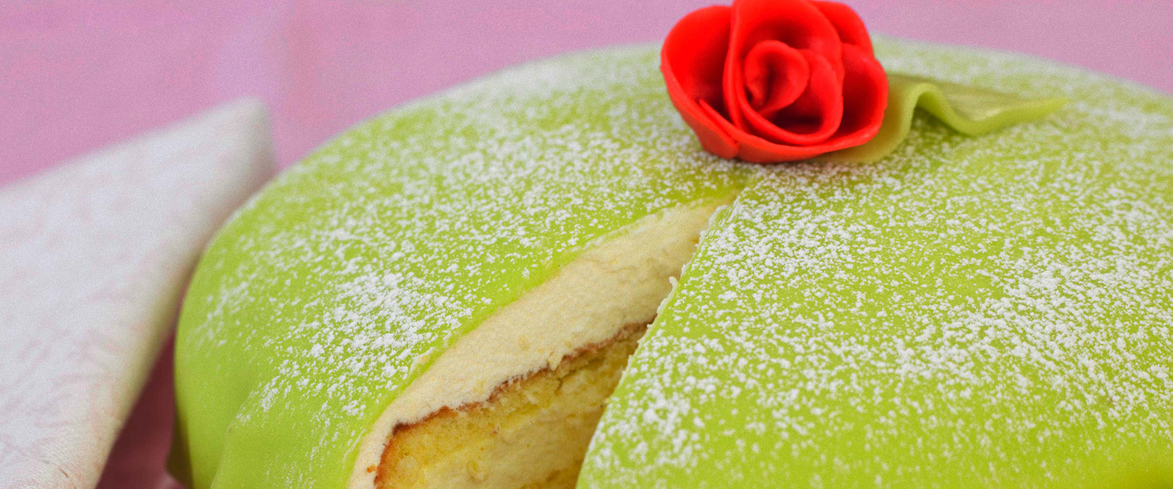 Därför firar vi "fössta tossdan i mass"!