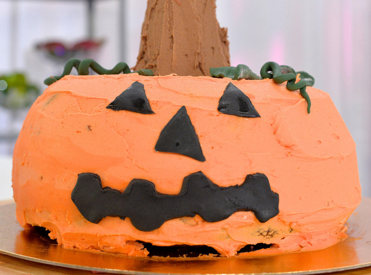 tårtdekoration halloweentårta