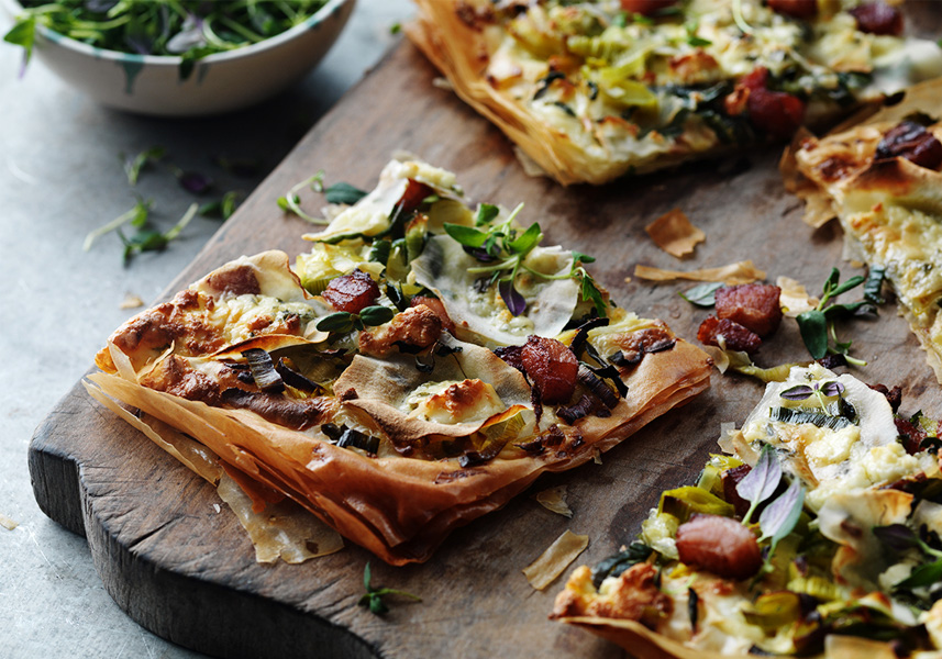 Lökflarn med sidfläsk och jordärtskockor